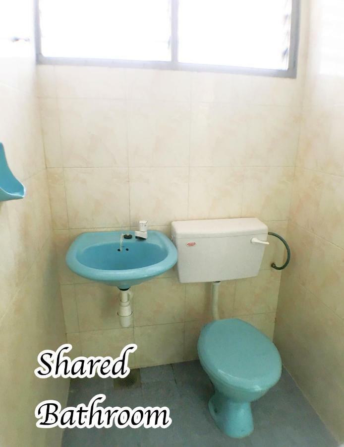 Lavender Green Home Malacca Екстер'єр фото