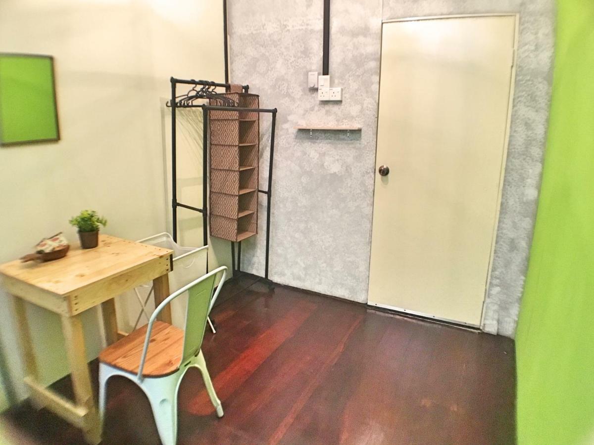 Lavender Green Home Malacca Екстер'єр фото