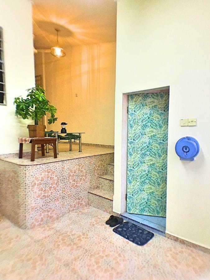 Lavender Green Home Malacca Екстер'єр фото