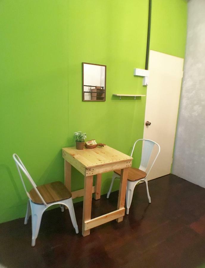Lavender Green Home Malacca Екстер'єр фото